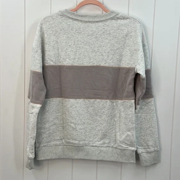 🆕Hem & Thread Color Block Henley Sweatshirt Top Light Gray/Violet Color S,M & L - Picture 8 of 8